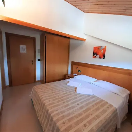 Hotell Orso Bianco Pescasseroli