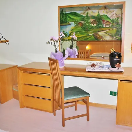 Orso Bianco 3* Pescasseroli