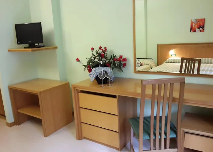 Orso Bianco Отель Пескассероли