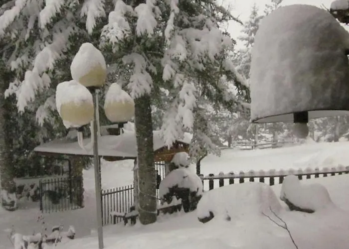 Orso Bianco Отель Пескассероли